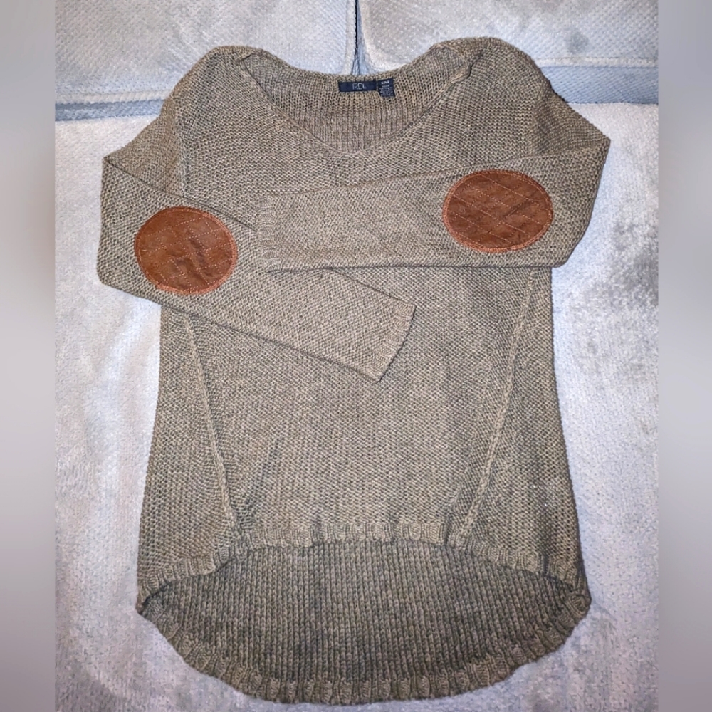 Women's small gray sweater
